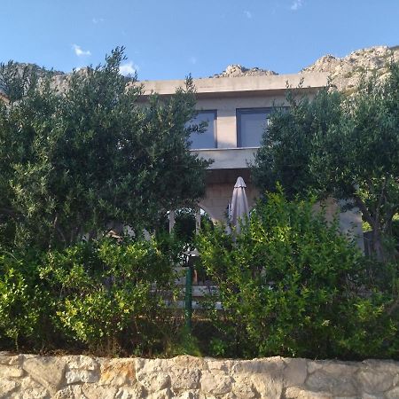 Holiday Home With Free Parking By The Beach 브렐라 외부 사진