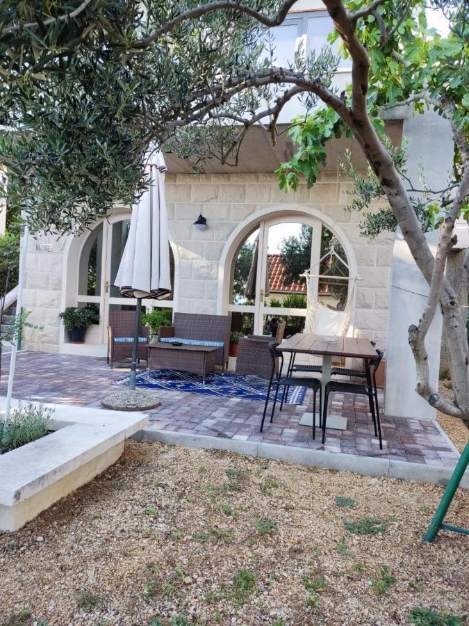 Holiday Home With Free Parking By The Beach 브렐라 외부 사진