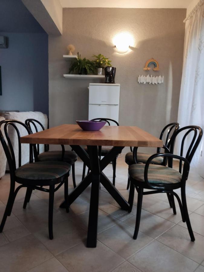 Holiday Home With Free Parking By The Beach 브렐라 외부 사진
