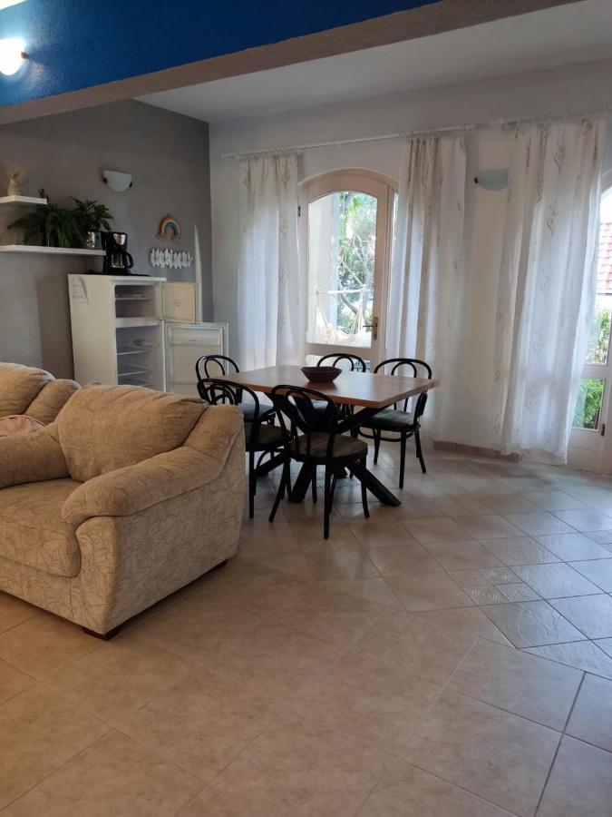 Holiday Home With Free Parking By The Beach 브렐라 외부 사진